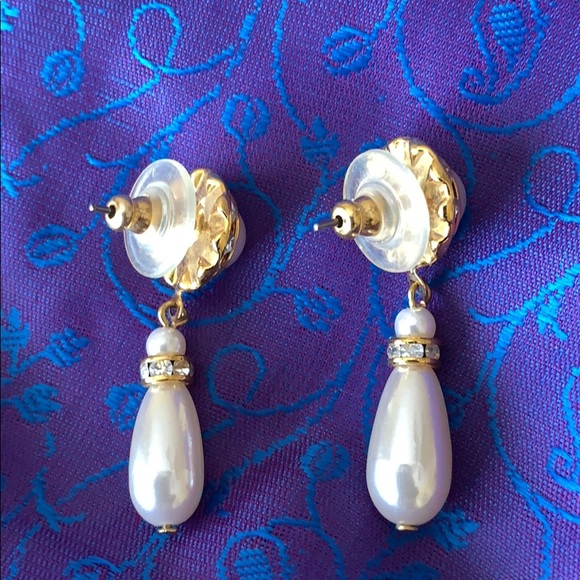 Necklace and earring set - Picture 4 of 7